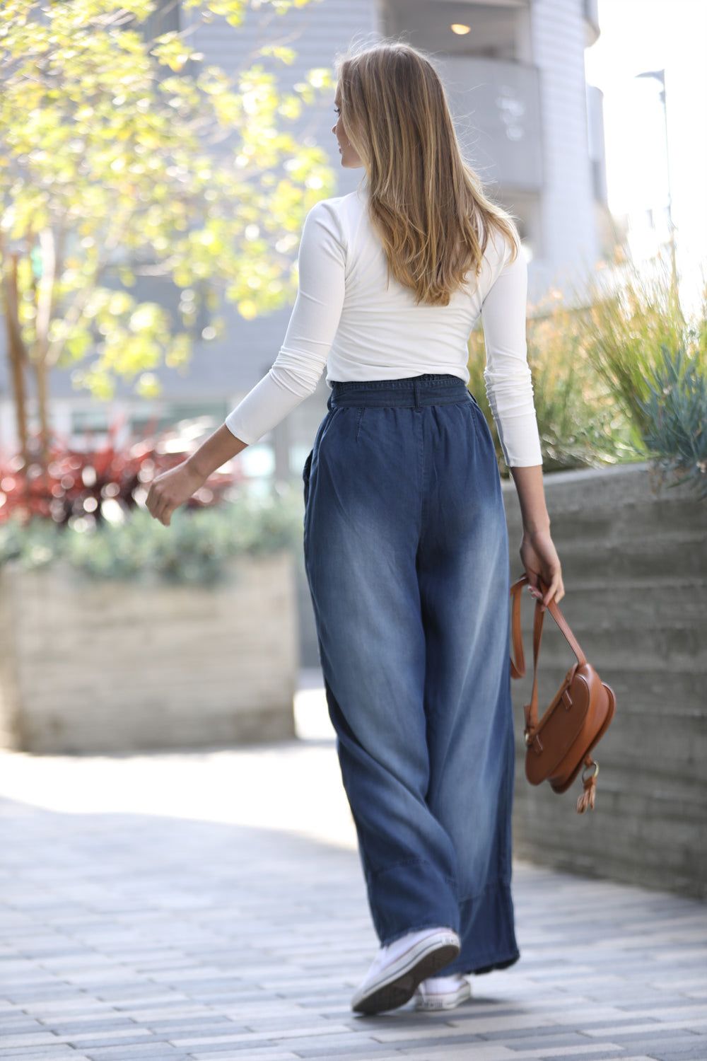 Wide-leg chambray pants